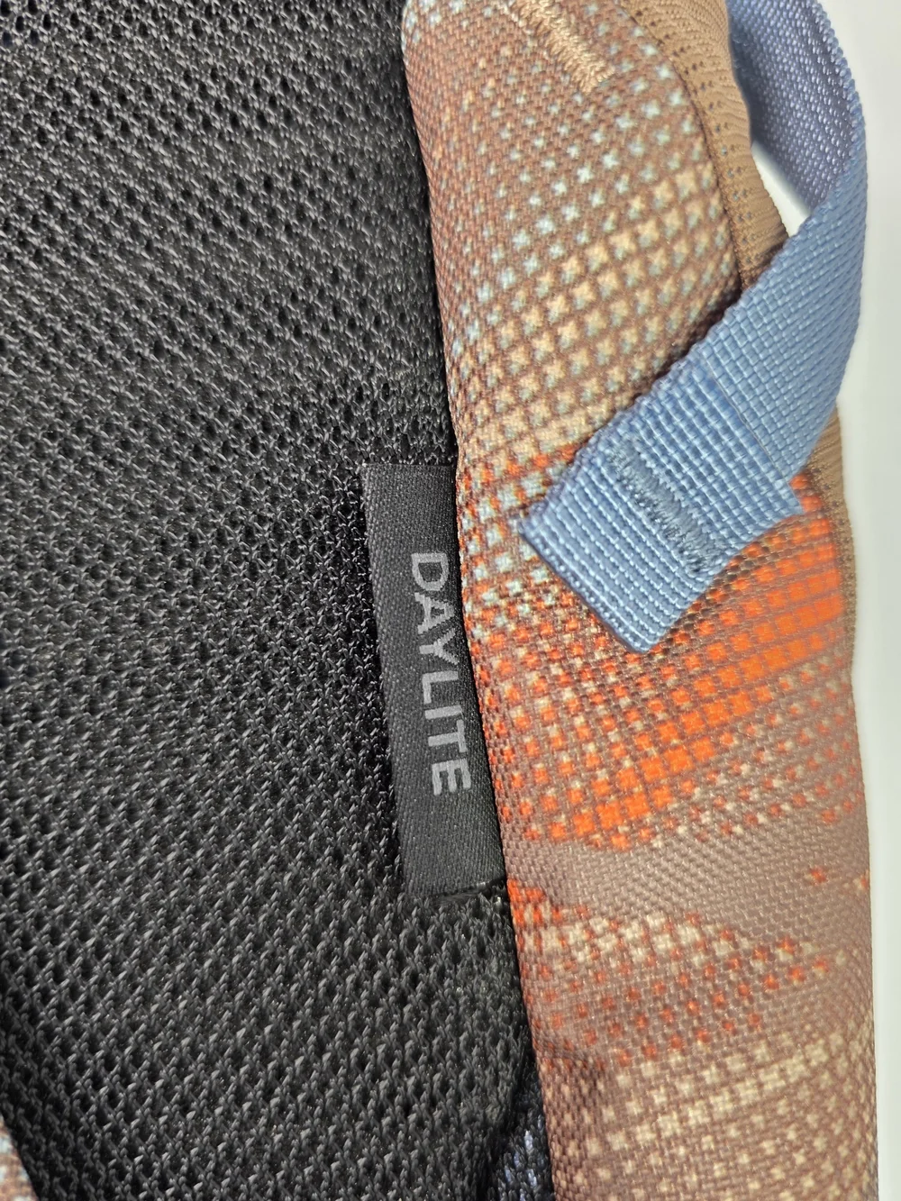 OSPREY Smoky Desert Print Daylite Backpack in Brown with Orange and Blue Accents